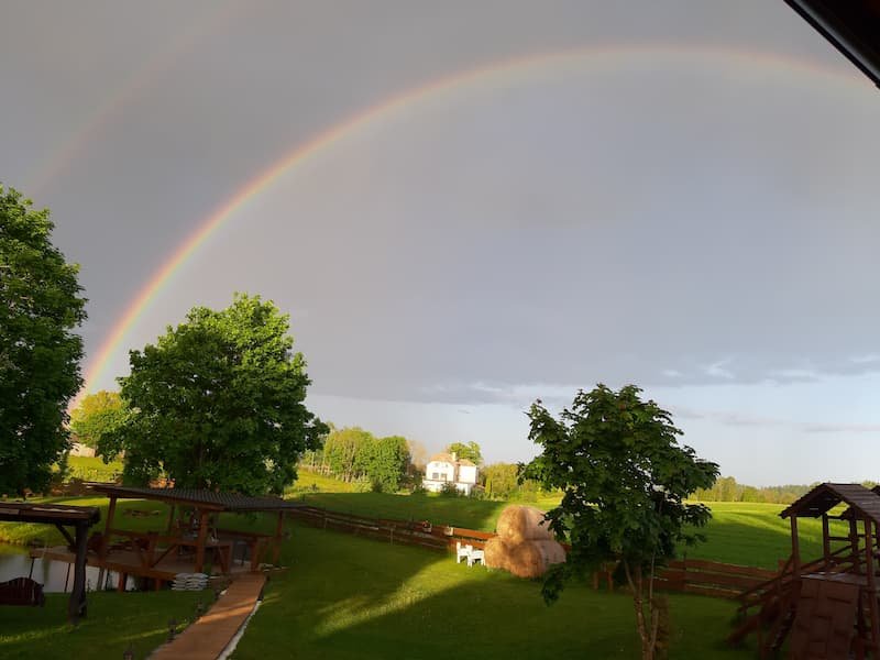 Jiesios sodybos tvenkinys ir pavėsinė Kauno rajone – ideali vieta šventėms ir poilsiui
